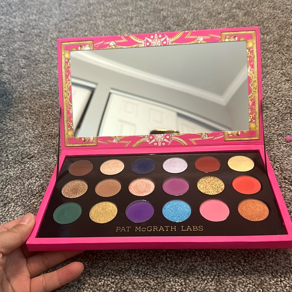 Pat mcgrath holiday eyeshadow palette, nwot